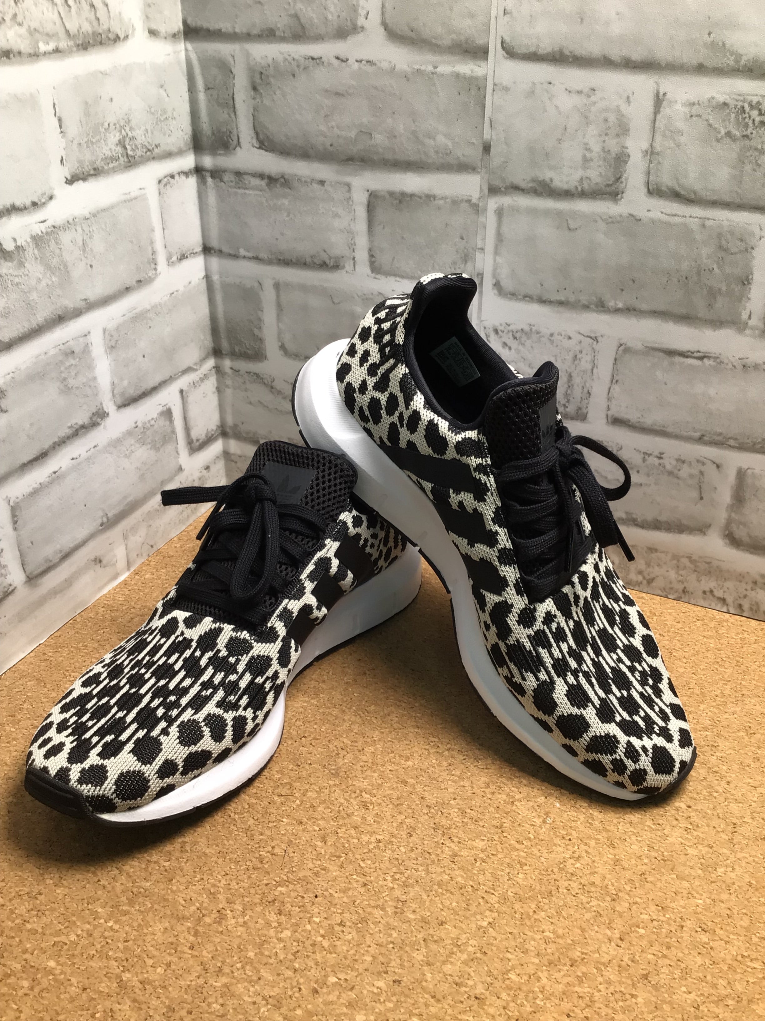 adidas Originals Women's Samoa Sneakers**Brand New**Size 9** (7782070780142)